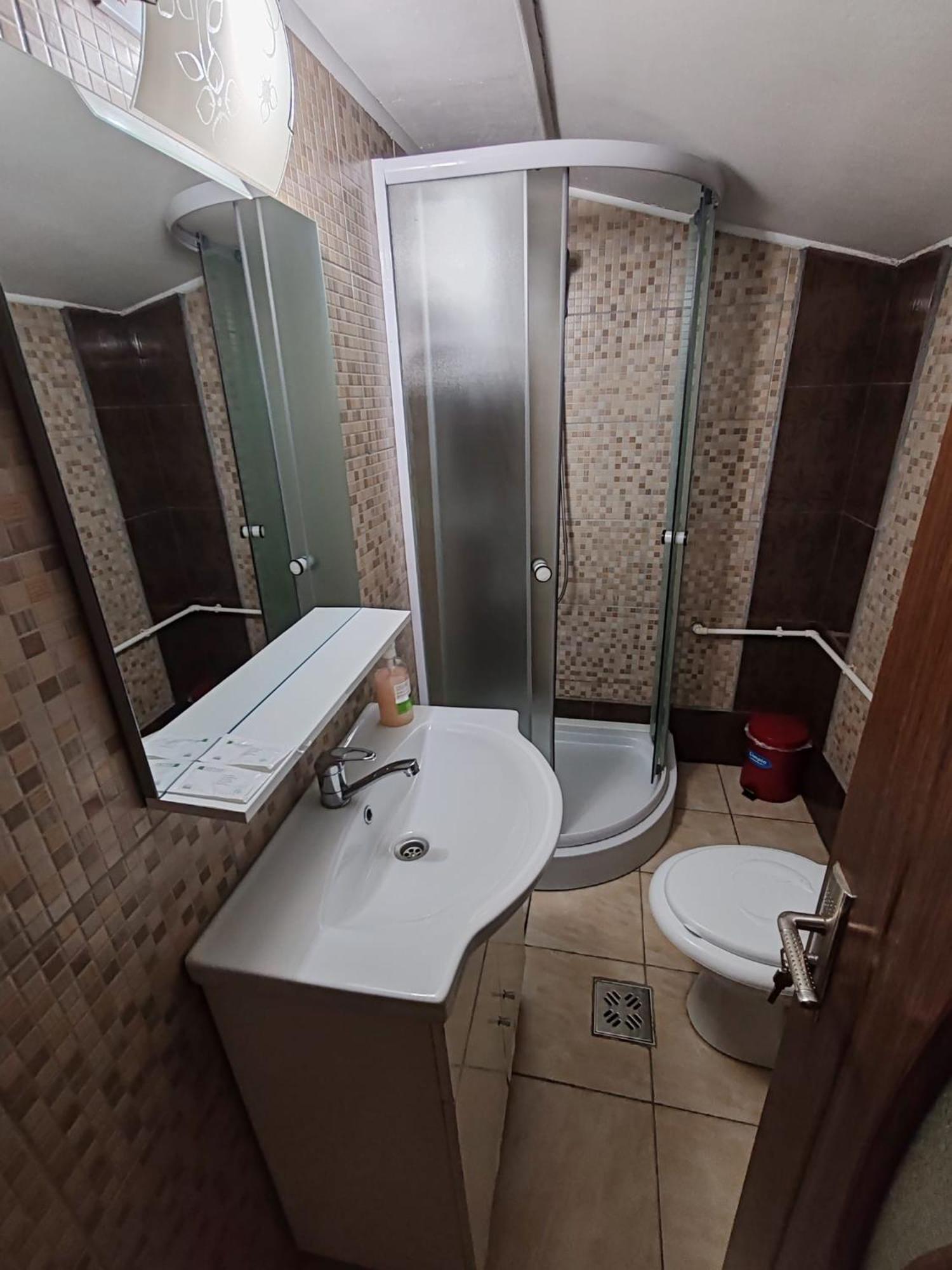 فندق Casa Alex Topliţa المظهر الخارجي الصورة
